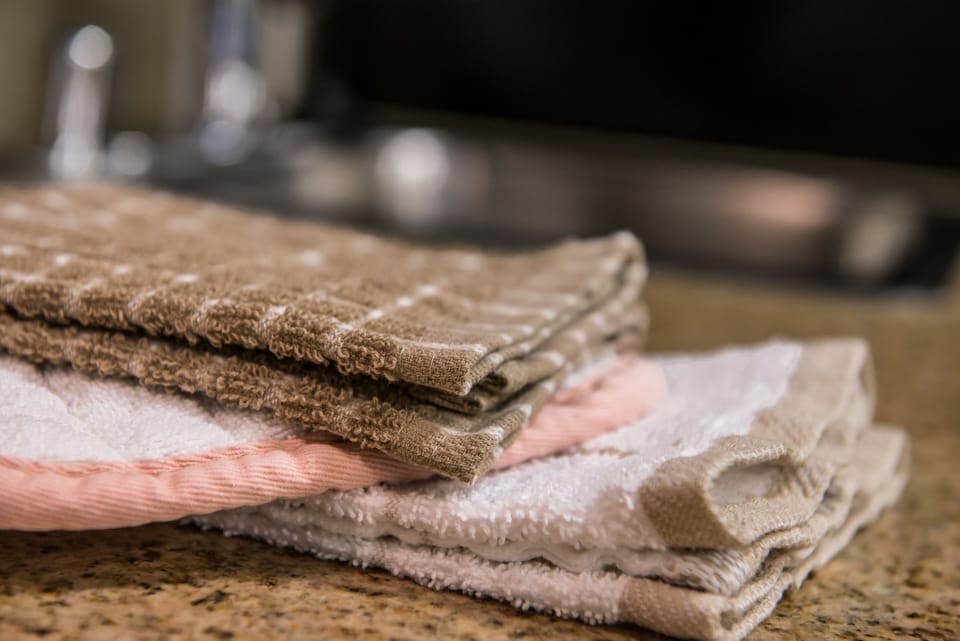 Premium bedding, in-room safe, desk, iron/ironing board