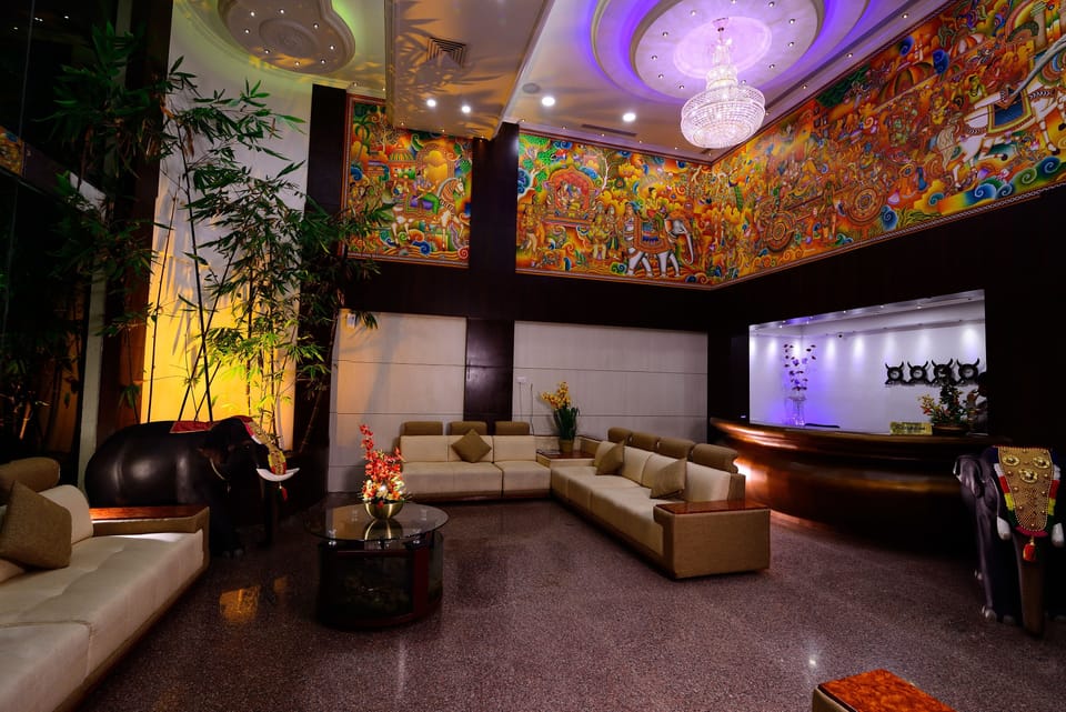SPS Kings Way Hotel in Thiruvananthapuram