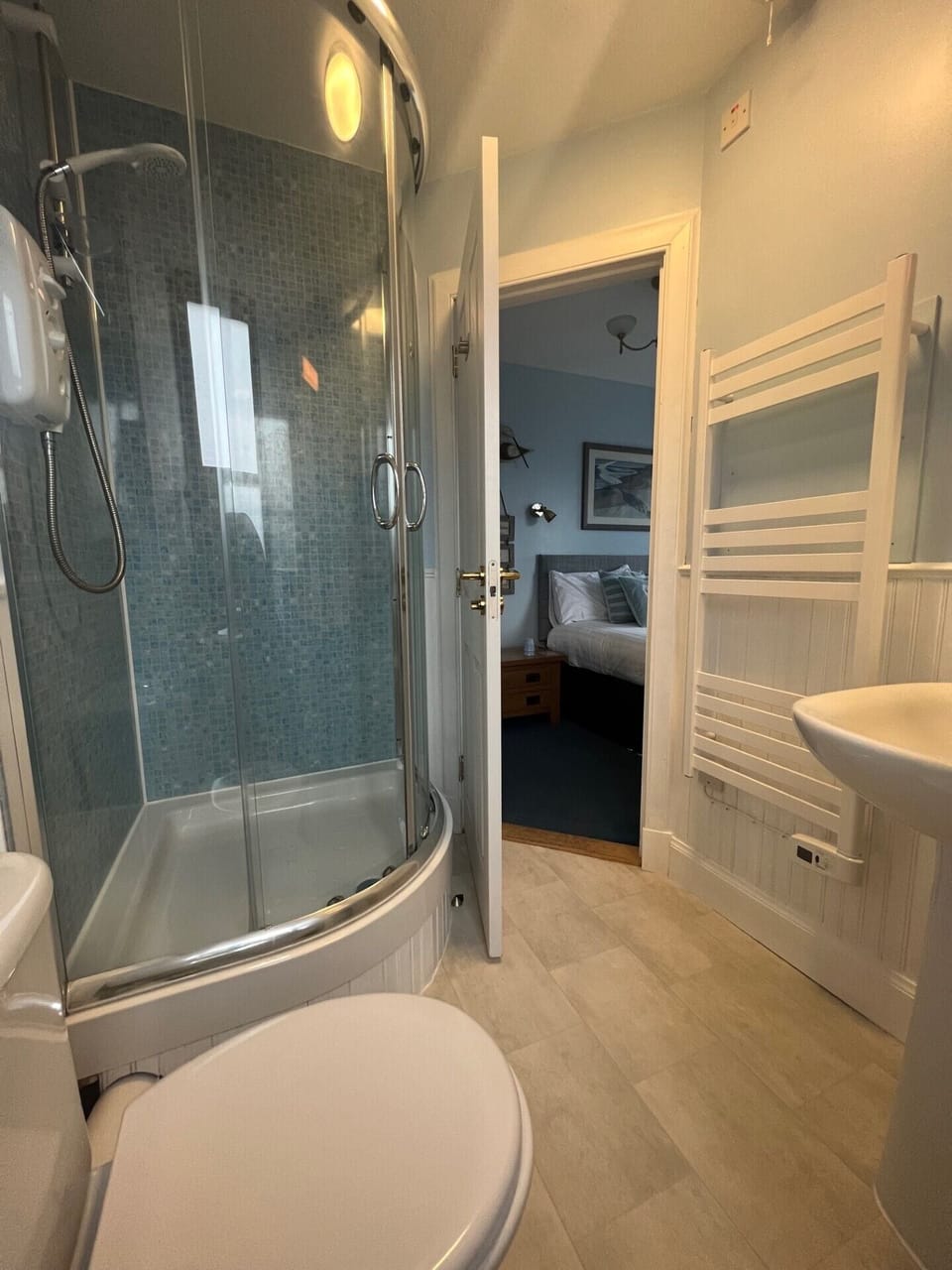 Double Room (Room 4) | Bathroom | Hair dryer, towels