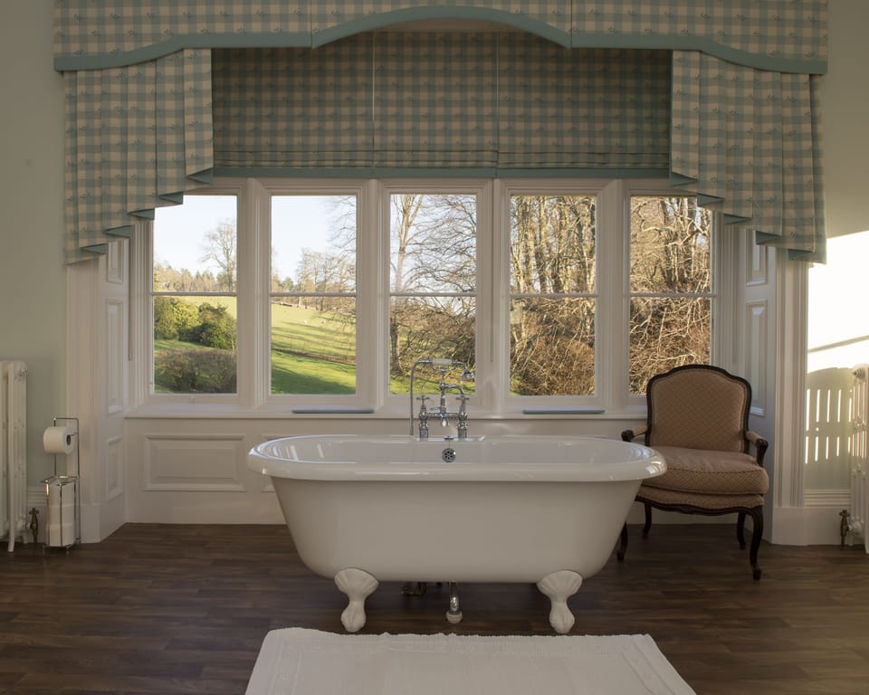 Double Room (Best Room) | Deep soaking bathtub
