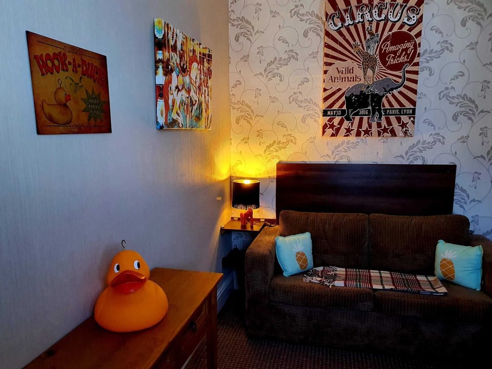 Suite | Free WiFi