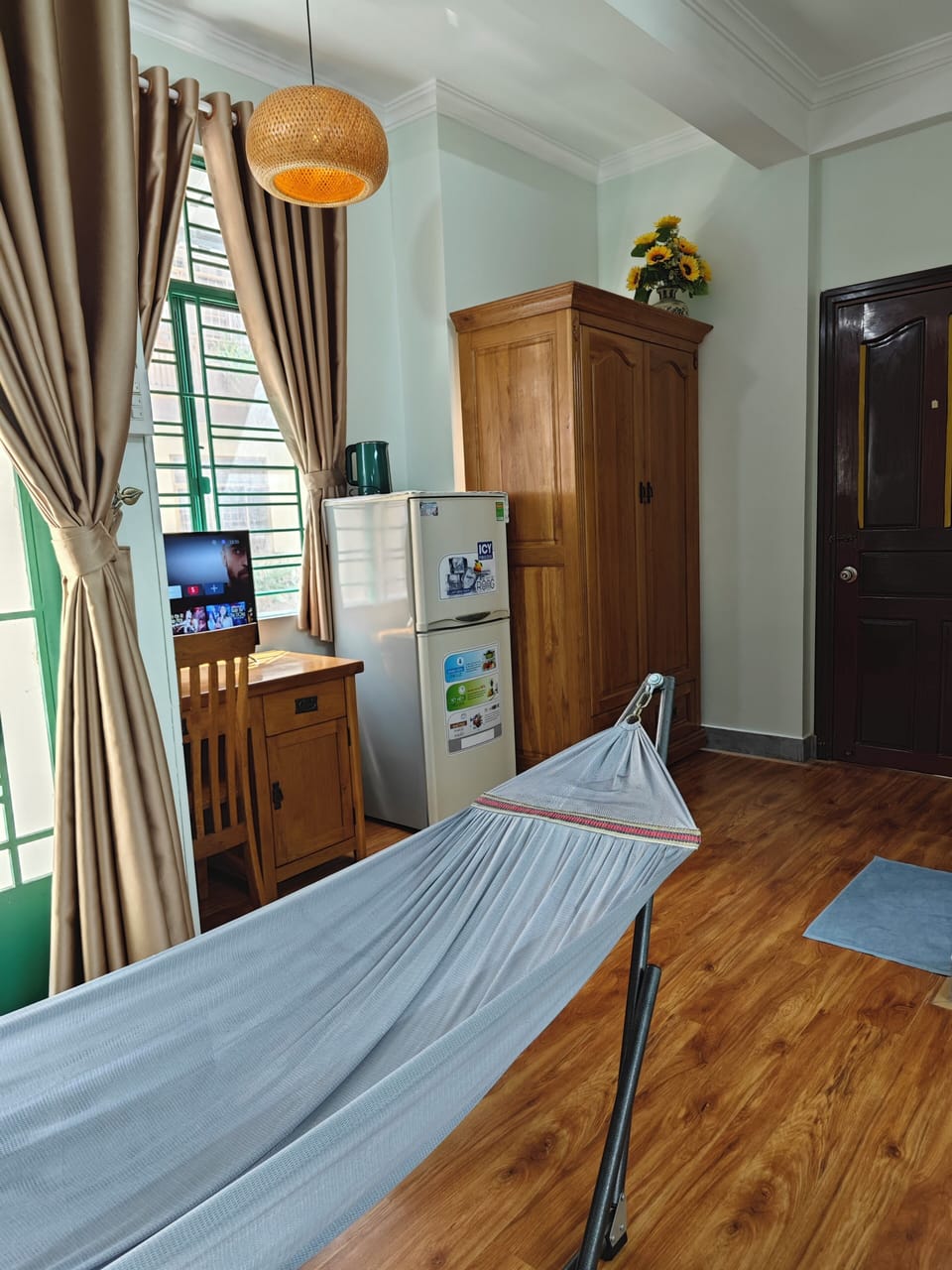 Suite, Non Smoking, City View | Free minibar, individually decorated, desk, free WiFi