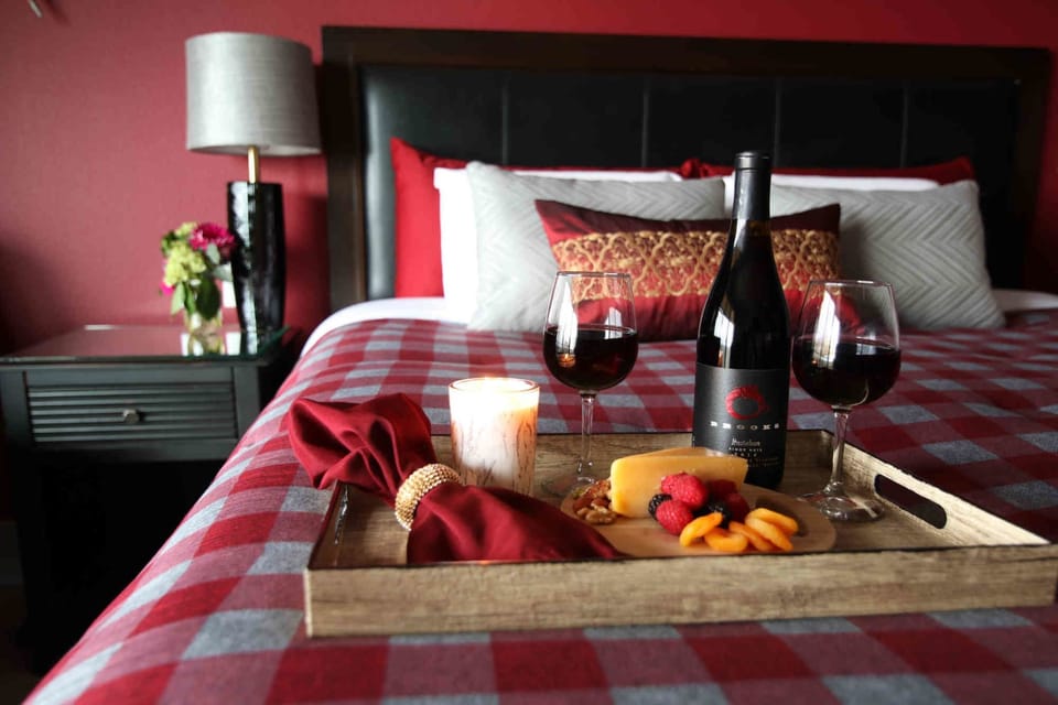 Romantic Room, Private Bathroom | Premium bedding, desk, laptop workspace, soundproofing