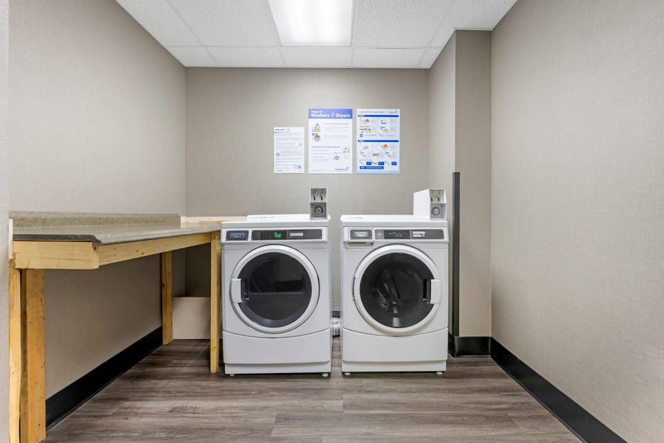 Quality Inn and Suites Oakville-Mississauga Hotel in Oakville