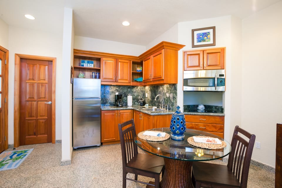 Condo, 1 Bedroom | Private kitchen | Coffee/tea maker, fridge