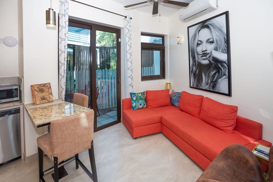 Condo, 1 Bedroom | Interior
