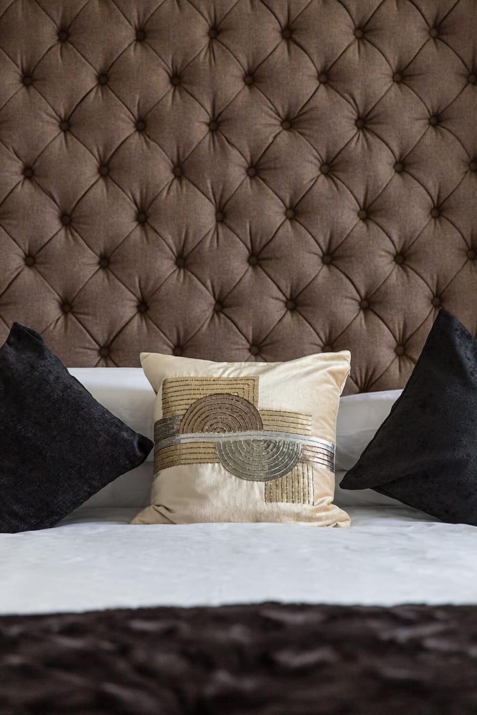 Family Room, Ensuite | Iron/ironing board, free WiFi, bed sheets