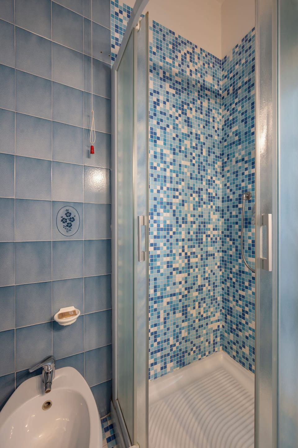 Condo, 1 Bedroom, Balcony | Bathroom | Shower, bidet, towels