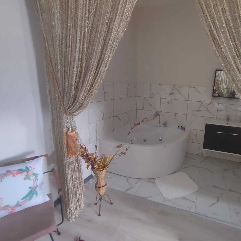 Honeymoon Room | Premium bedding, individually decorated, individually furnished, desk