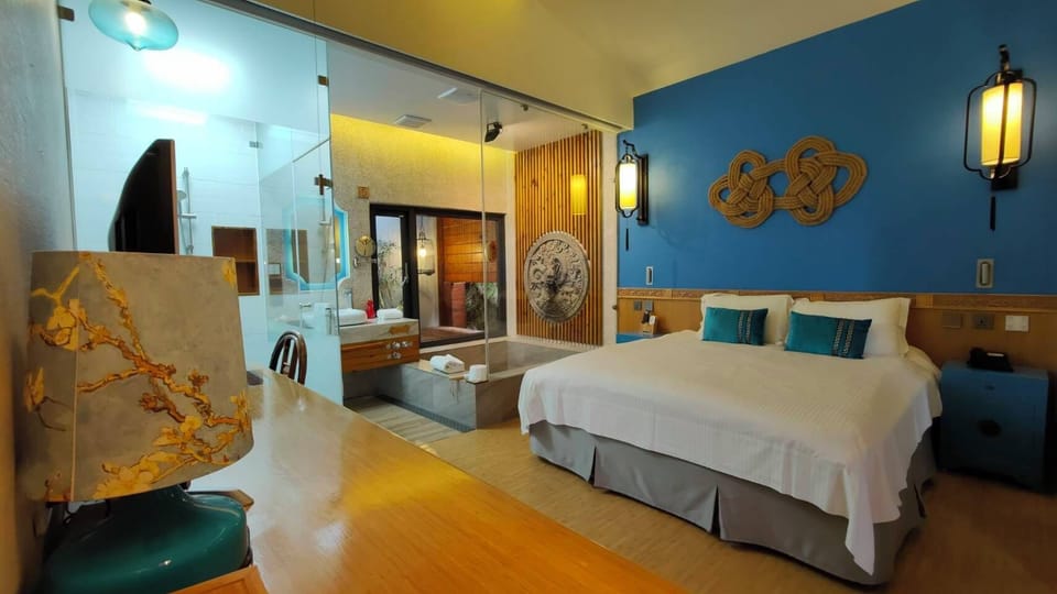Gallery Double Room | Blackout drapes, free WiFi, bed sheets