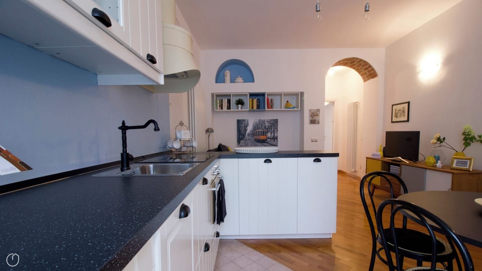 Apartment (1 Bedroom) | Interior