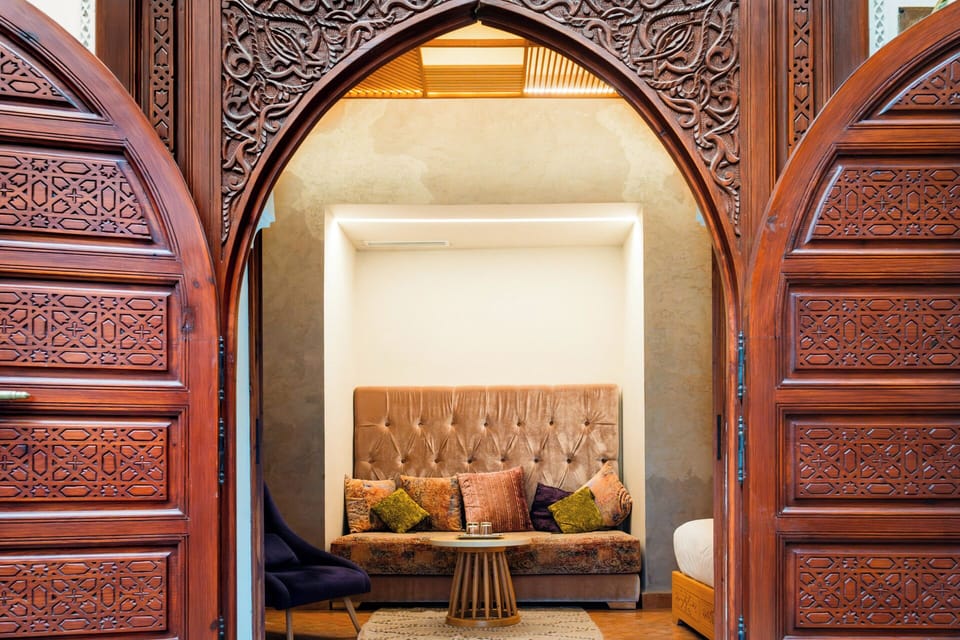 Deluxe Room | Premium bedding, minibar, in-room safe, soundproofing