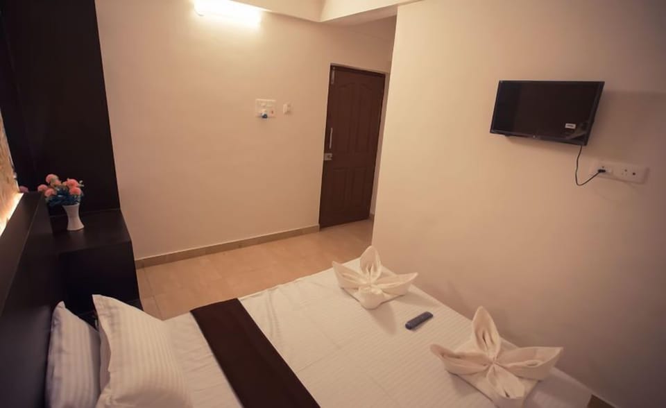 Luxury Room, 1 Bedroom | Rollaway beds, free WiFi