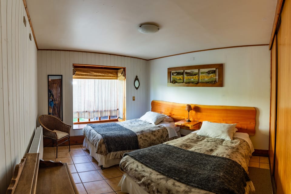 Standard Twin Room, 2 Twin Beds, Private Bathroom | Free WiFi, bed sheets