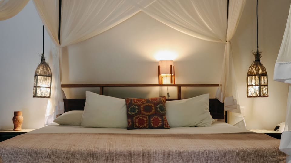 Minibar, desk, iron/ironing board (on request), bed sheets