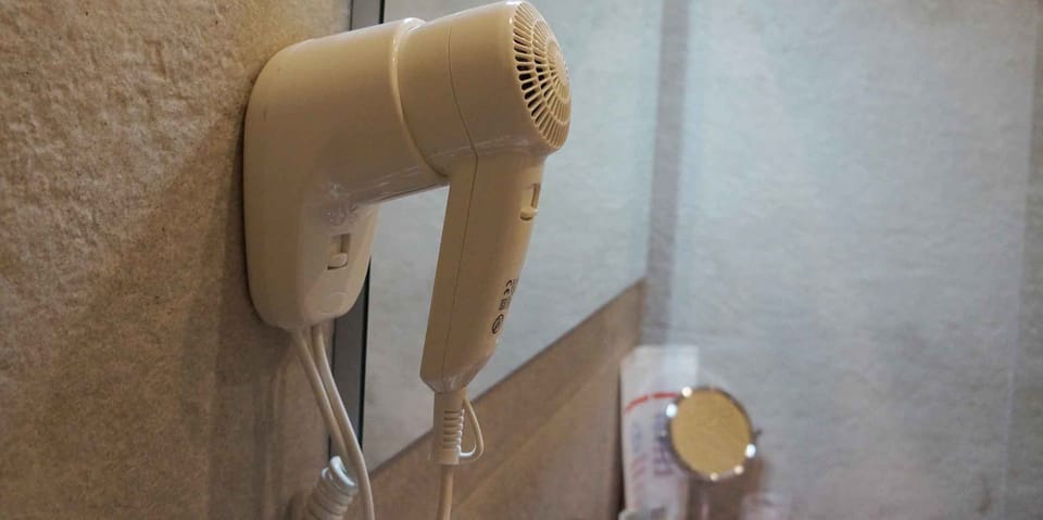 Comfort Room | Bathroom amenities | Shower, free toiletries, hair dryer, bidet