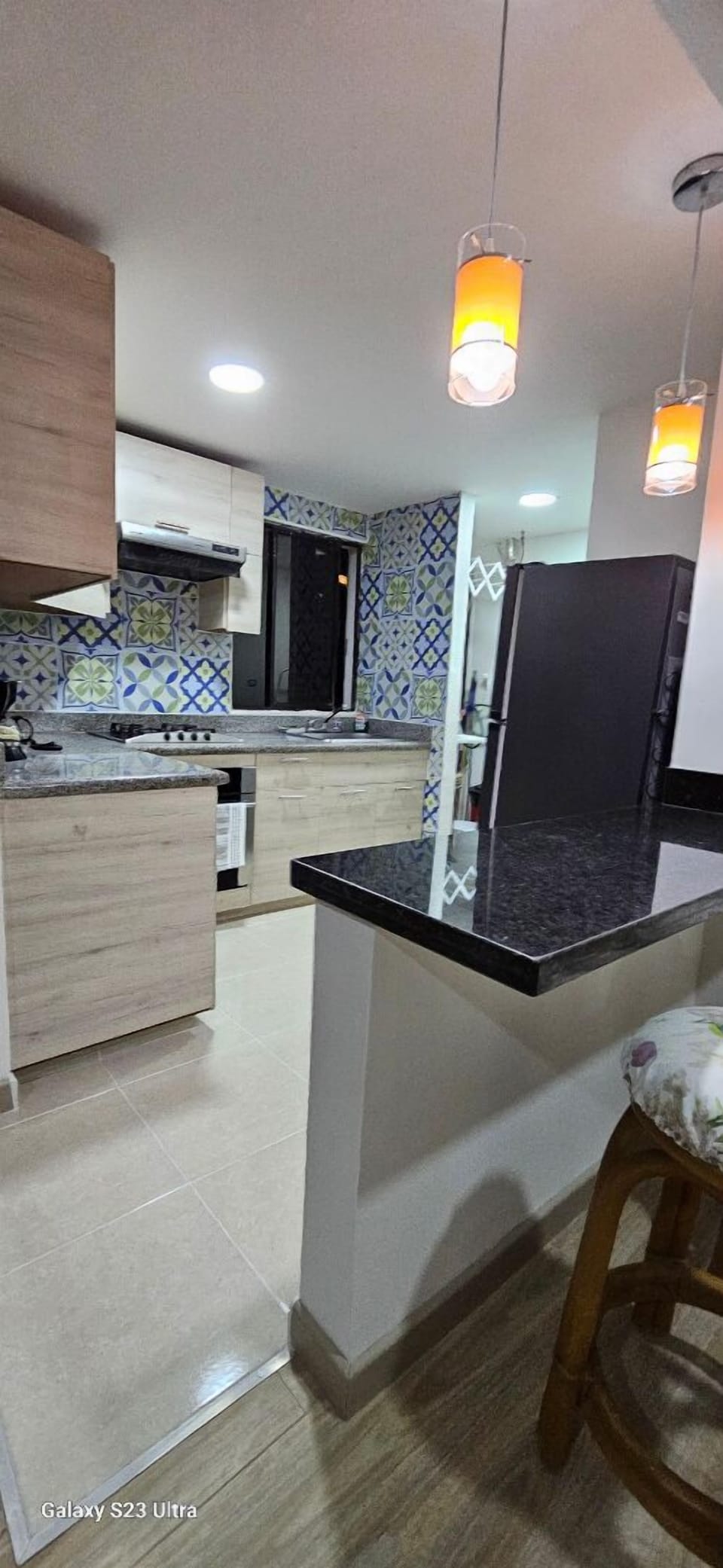 Apartment, 2 Bedrooms | Living area | 32-inch flat-screen TV with cable channels, TV, Netflix
