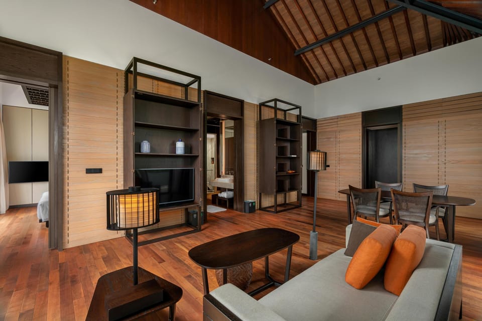 Suite, 1 Bedroom, Non Smoking, Ocean View | Frette Italian sheets, premium bedding, down comforters, pillowtop beds