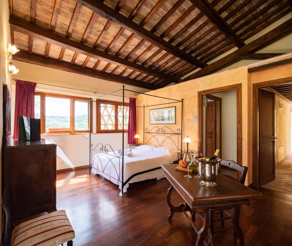 Superior Double Room, 1 Queen Bed, Private Bathroom, Garden Area | Hypo-allergenic bedding, individually decorated, individually furnished