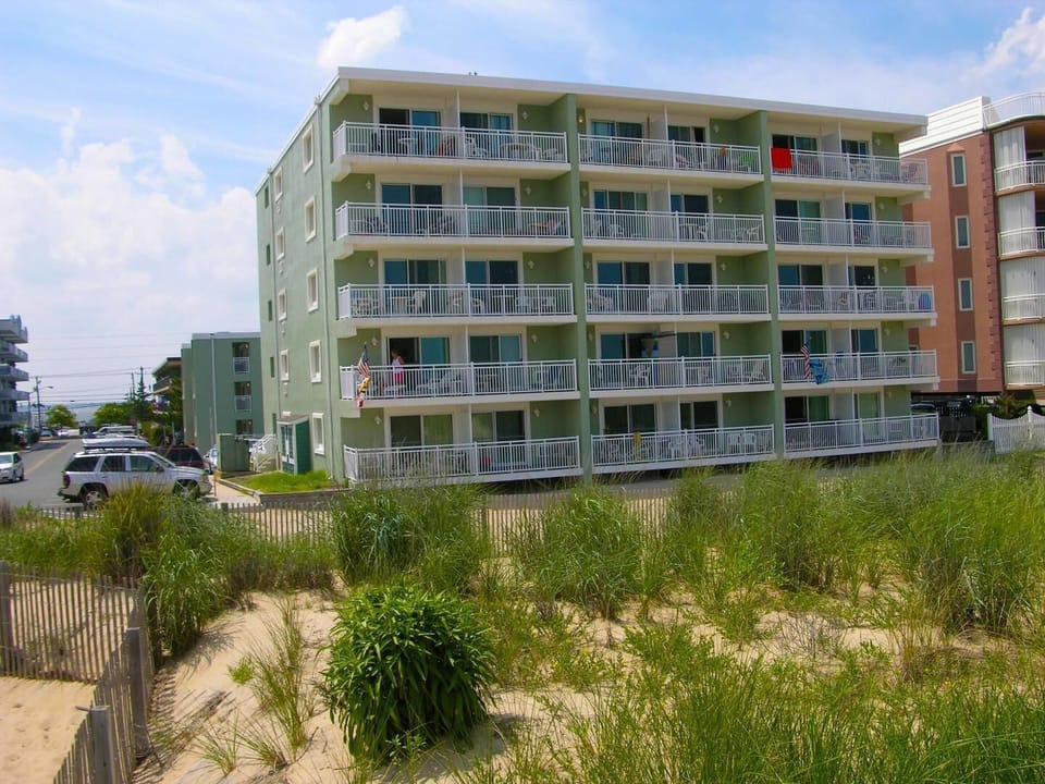 Condo, 1 Bedroom | Exterior