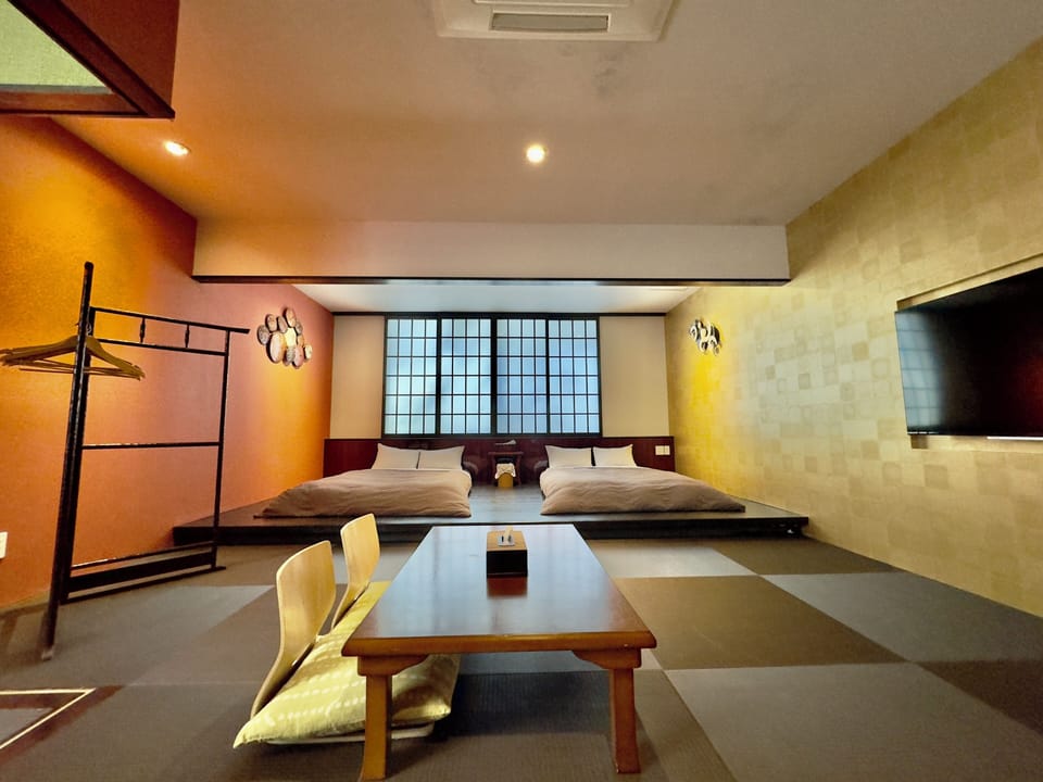 Traditional Condo, Non Smoking, Beachfront | Soundproofing, WiFi (free), individually decorated