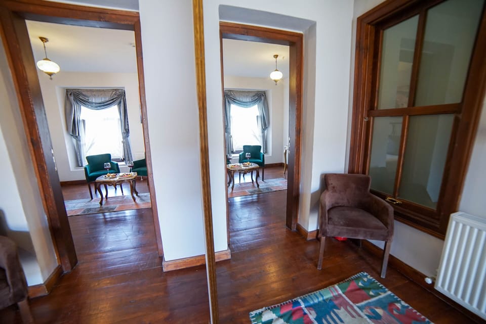 Suite, Terrace, City View | Room amenity