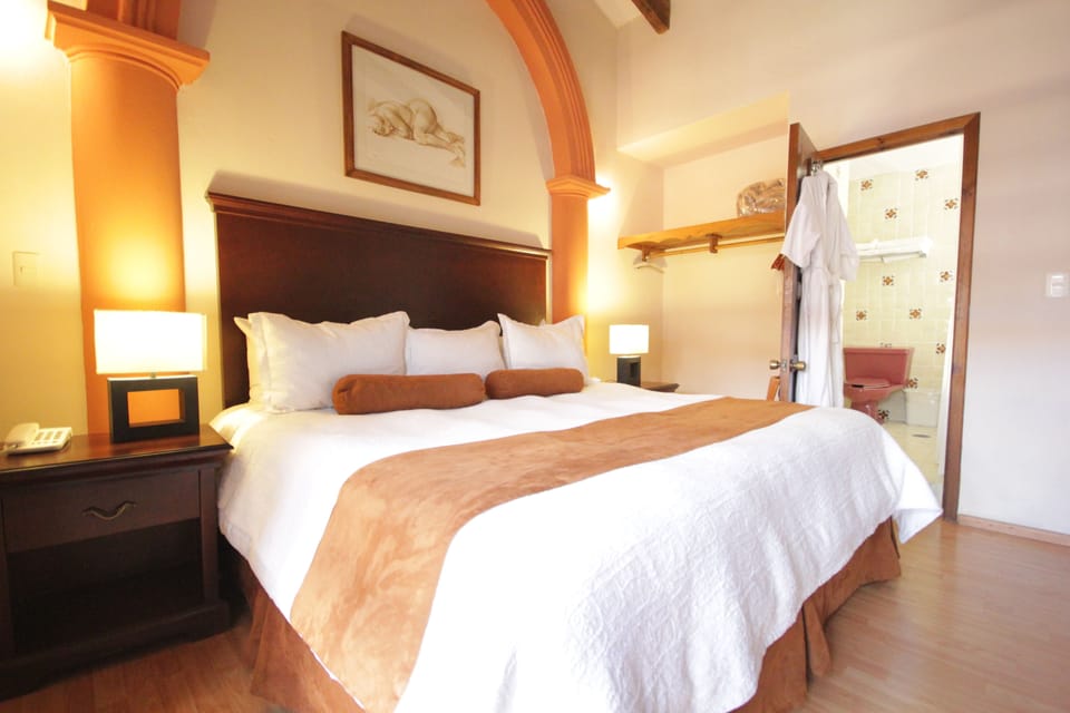 Standard Double Room | Premium bedding, memory foam beds, in-room safe, desk