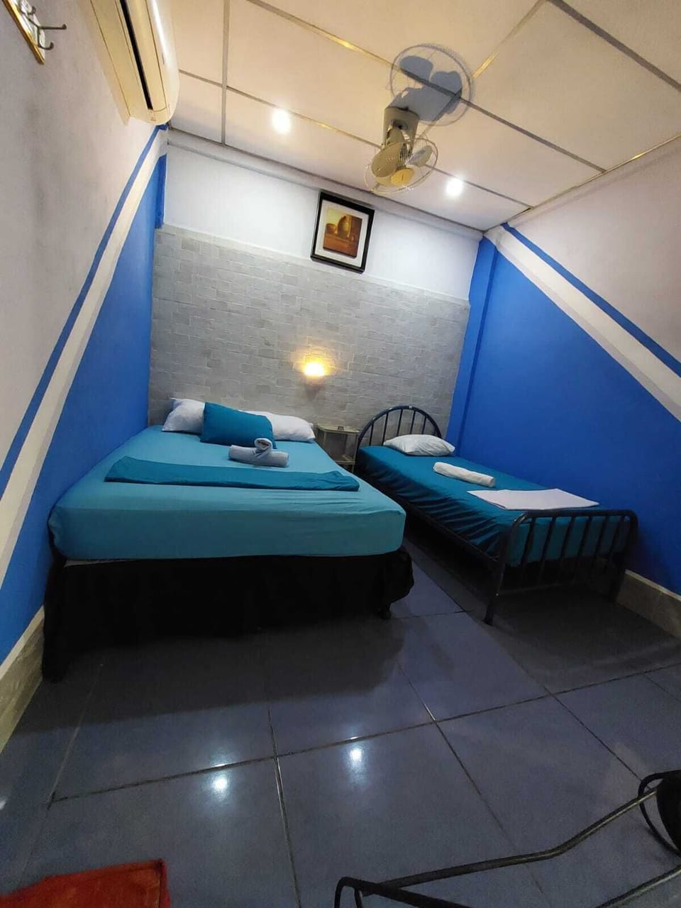 Executive Double Room | Soundproofing, WiFi (free), bed sheets