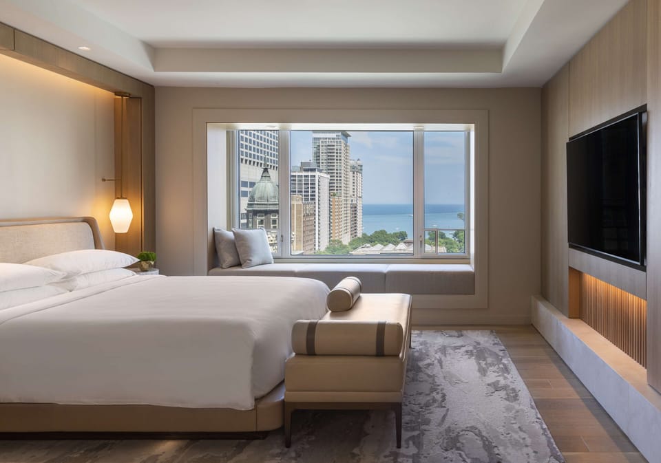 Suite (LAKE MICHIGAN SUITE) | Premium bedding, down comforters, pillowtop beds, minibar