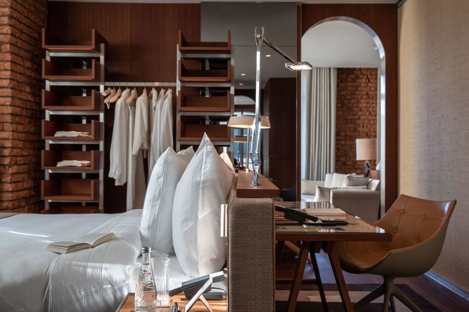 Eden Suite | Hypo-allergenic bedding, minibar, in-room safe, blackout drapes