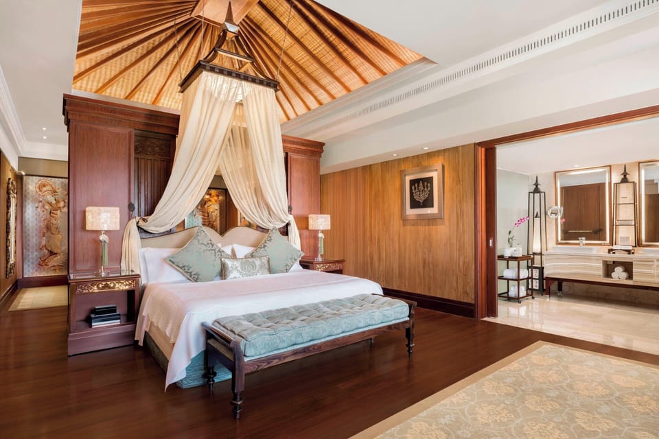 Grand Suite, 2 Bedrooms, Ocean View (Grand Astor Suite) | Egyptian cotton sheets, hypo-allergenic bedding, down comforters