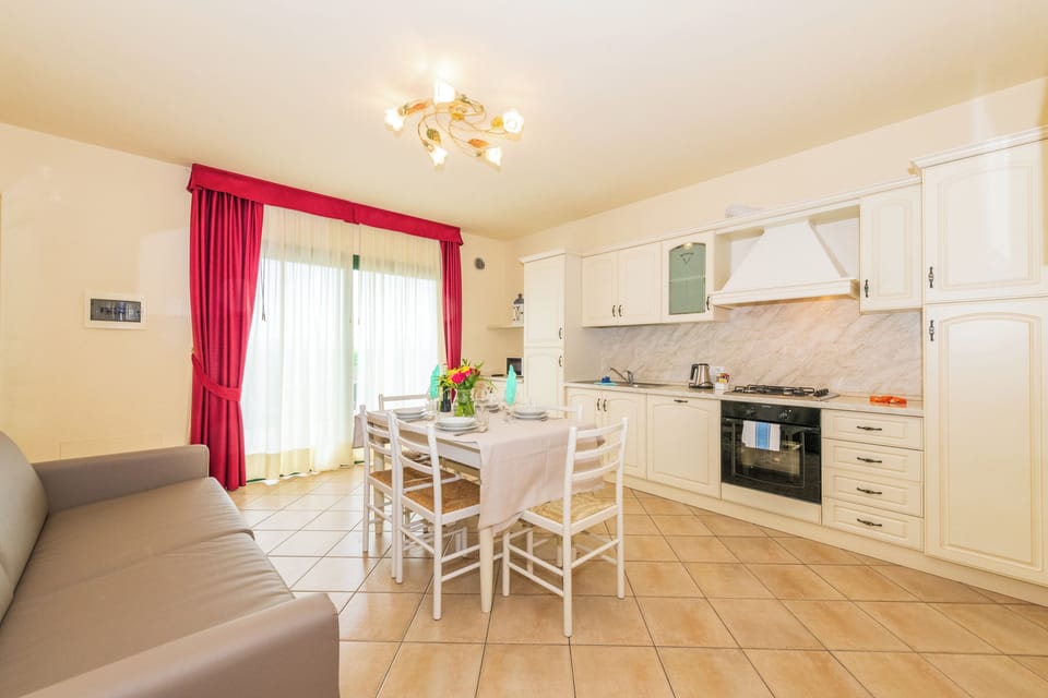 Superior Apartment, 2 Bedrooms | Private kitchen | Full-size fridge, oven, stovetop, dishwasher