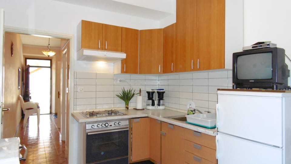 Apartment, 2 Bedrooms (1) | Living area