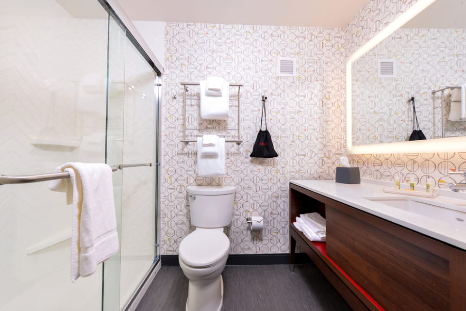 Premium bedding, down comforters, pillowtop beds, desk