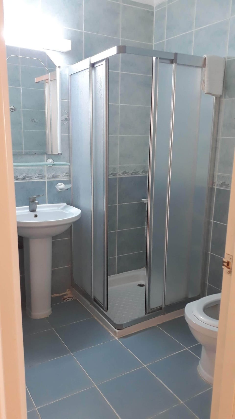 Shower, free toiletries, hair dryer (on request), towels