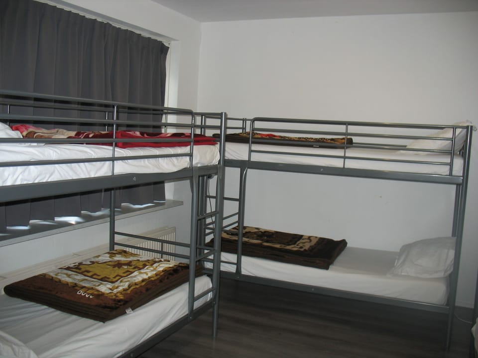 Free WiFi, bed sheets