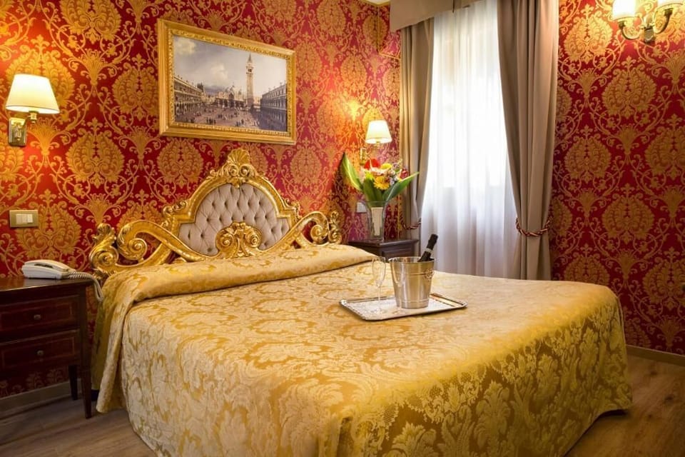 Superior Double or Twin Room | Down comforters, pillowtop beds, in-room safe, desk