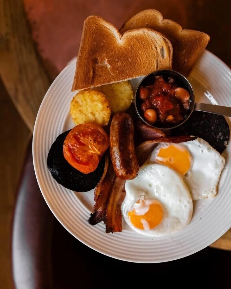 Daily cooked-to-order breakfast for a fee