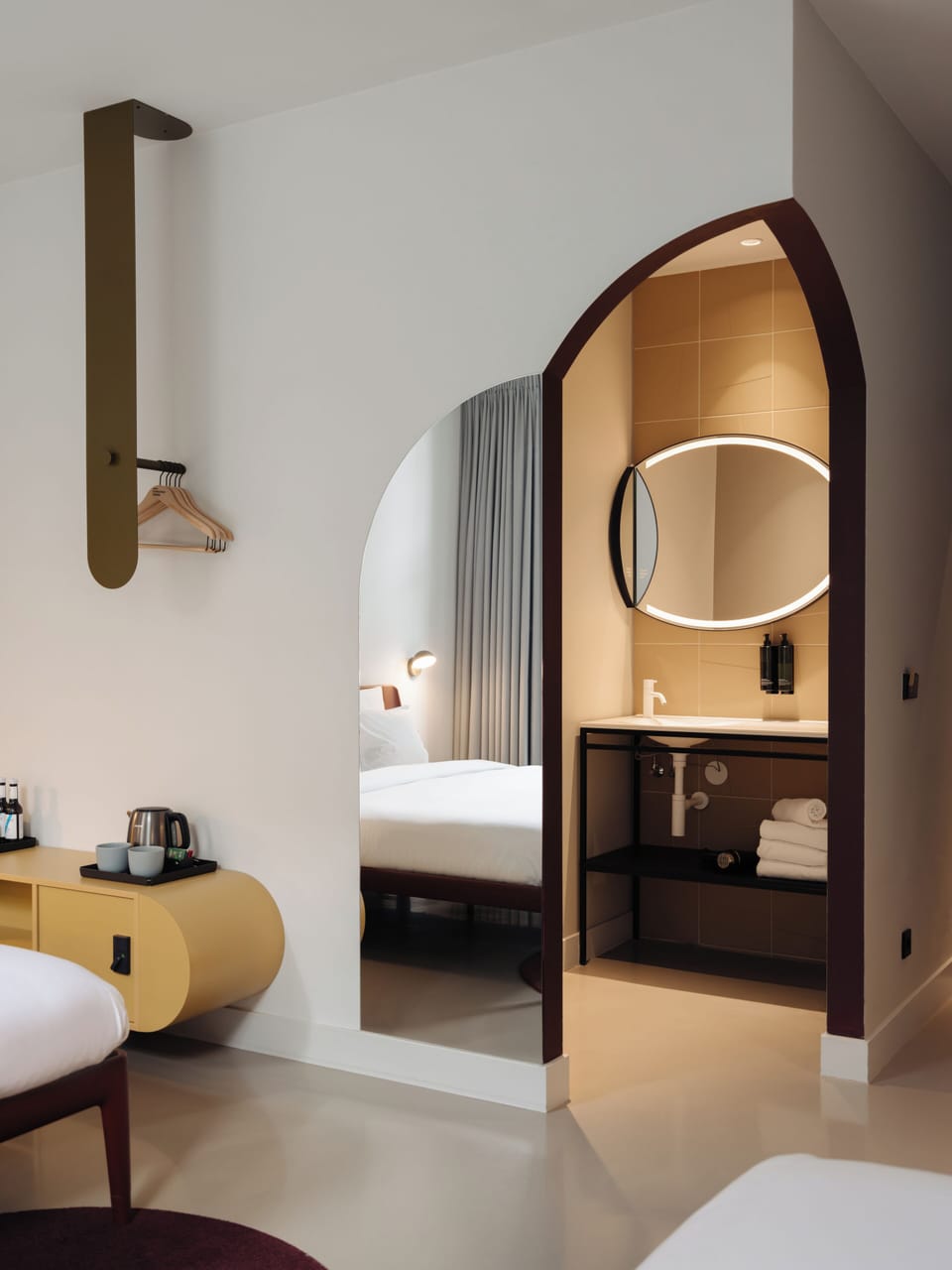 Triple Room | Premium bedding, in-room safe, desk, blackout drapes