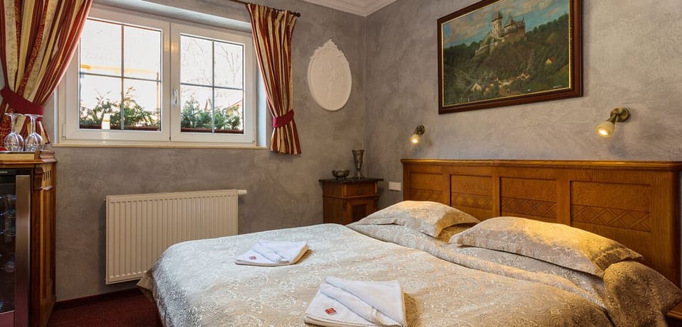 Deluxe Double or Twin Room (Castle view) | Minibar, in-room safe, blackout drapes, WiFi (free)