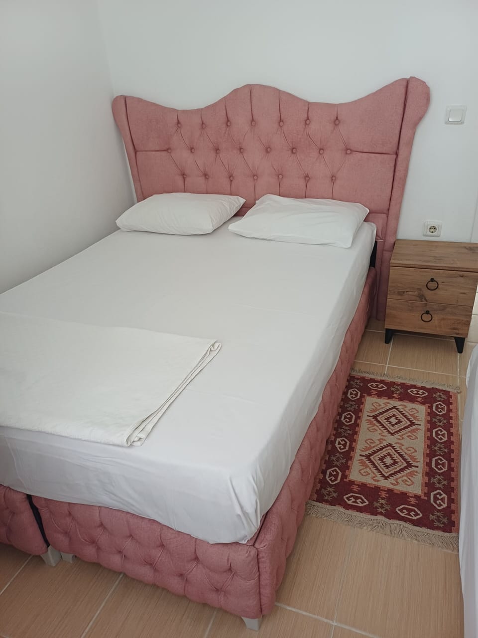 Standard Apartment | Soundproofing, WiFi (free), bed sheets