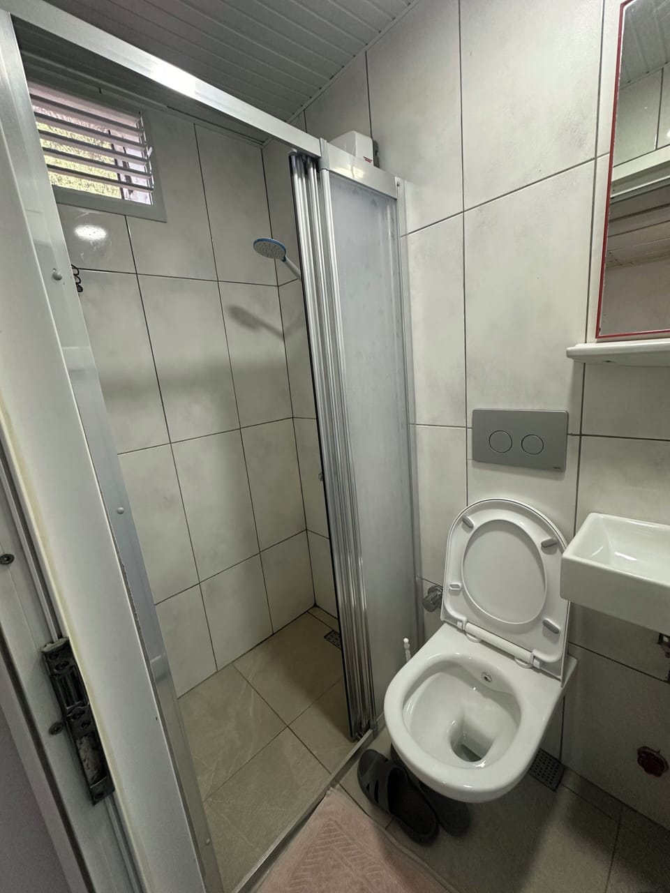 Twin Room, 2 Twin Beds | Premium bedding, minibar, desk, soundproofing