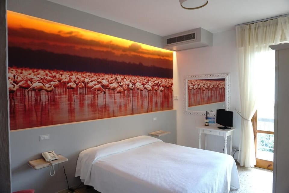 Standard Double Room | Minibar, free WiFi