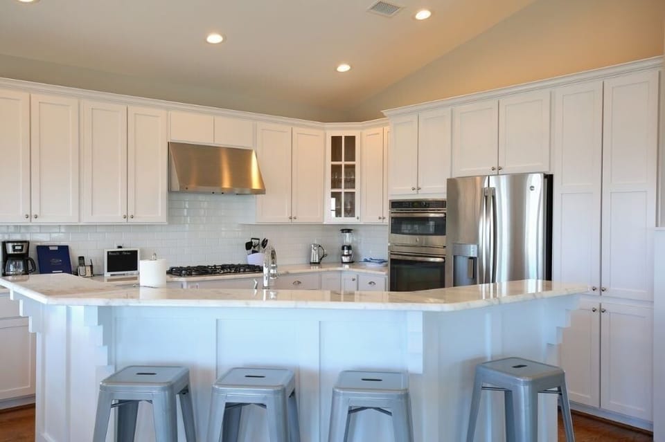 House, 4 Bedrooms | Private kitchen | Coffee/tea maker, fridge, oven, toaster