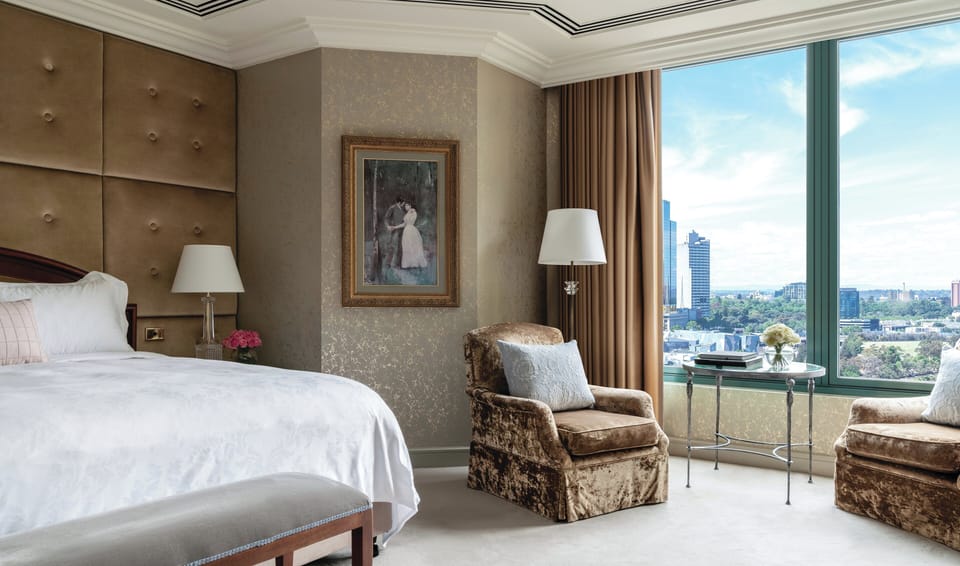 Egyptian cotton sheets, premium bedding, pillowtop beds, minibar