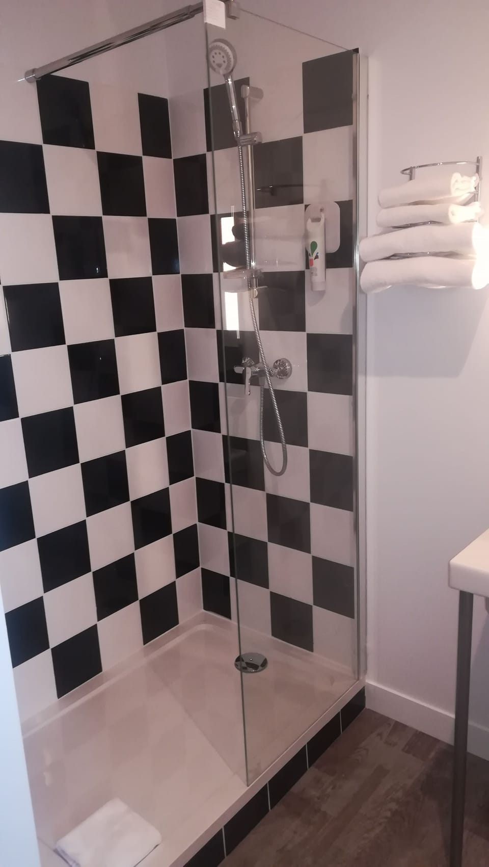 Eco-friendly toiletries, hair dryer, towels