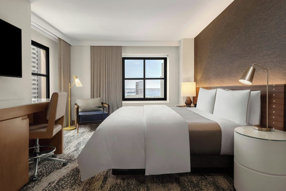 Suite, 1 Bedroom, Bay View | Egyptian cotton sheets, premium bedding, down comforters, pillowtop beds