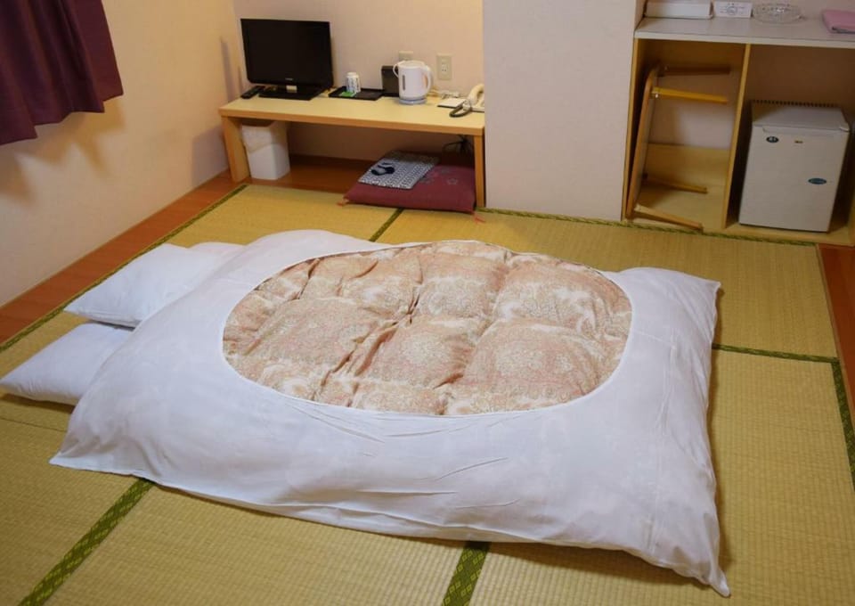 Japanese Style Room, Non Smoking | Desk, free WiFi, bed sheets