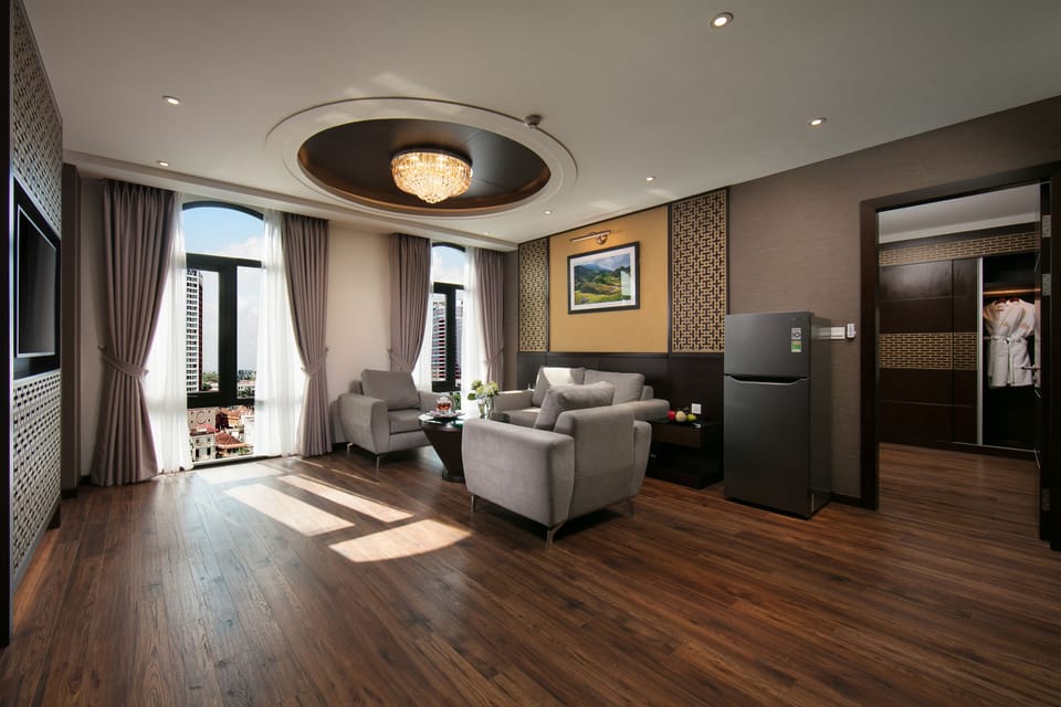 Apartment | 1 bedroom, premium bedding, minibar, in-room safe