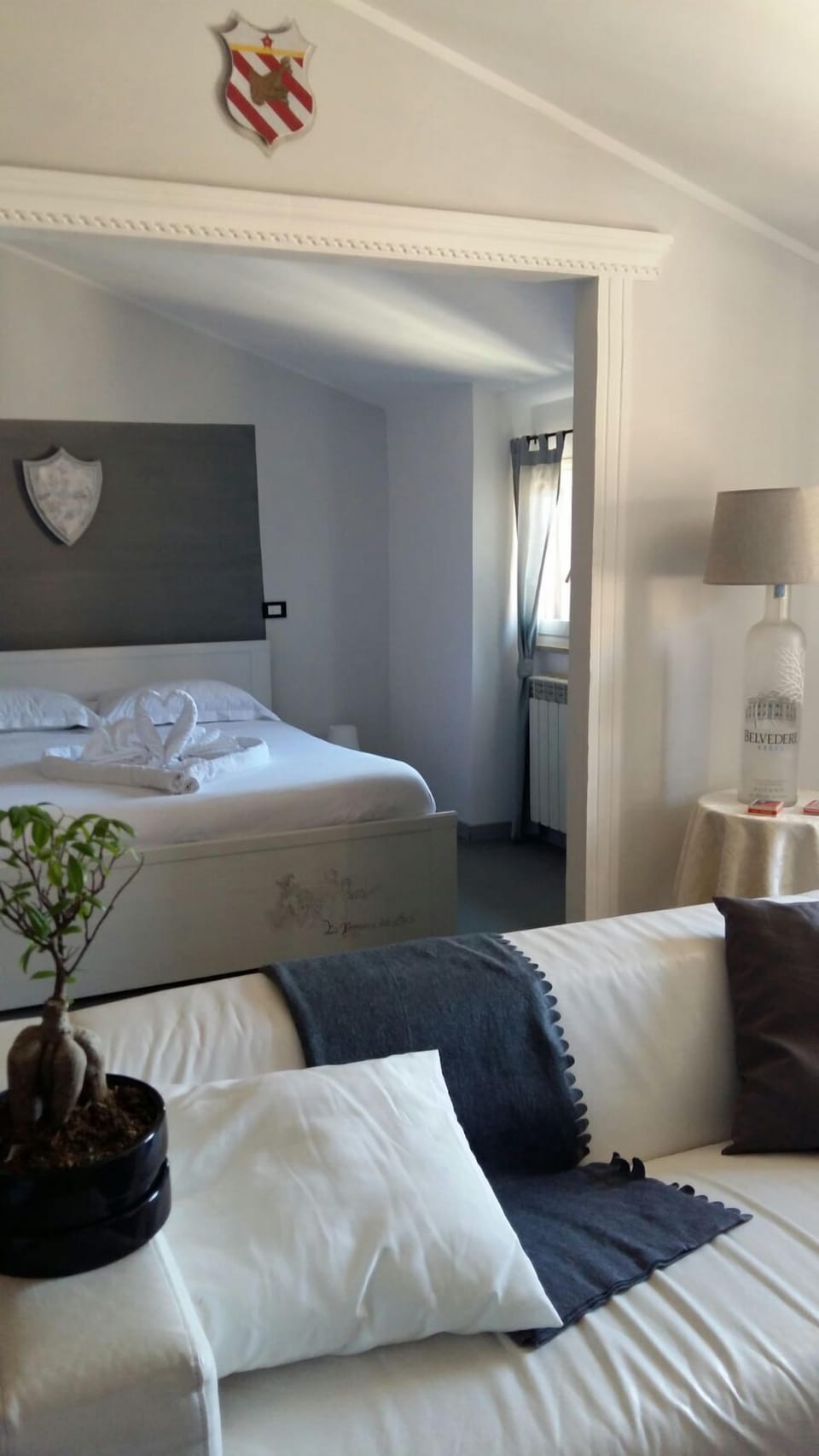 Deluxe Double Room, Bathtub | Desk, iron/ironing board, free WiFi, bed sheets